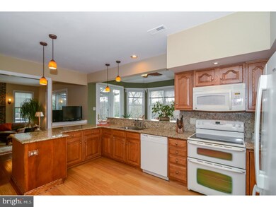 1261 Taylor Dr, Langhorne, PA 19047 - photo 5