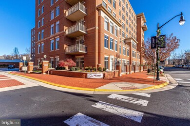 Elan East Market Condominiums unit 613, Fairfax, VA 22033 - photo 5