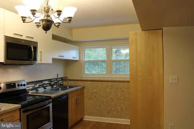 12284 Stevenson Ct unit 12284, Woodbridge, VA 22192 - photo 6