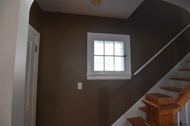 43 Meadowlawn Ave, Troy, NY 12180 - photo 6