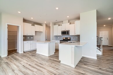 4247 Skyboat Circle   Print Quality   003   07 Kitchen
