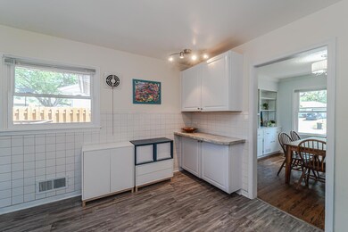 8236 Dupont Ave S, Bloomington, MN 55420 - photo 7