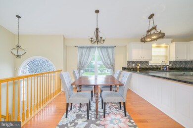 285 Longwood Dr, Bunker Hill, WV 25413 - photo 5