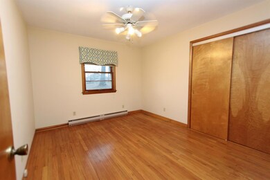 4467 N 400 W, La Porte, IN 46350 - photo 5