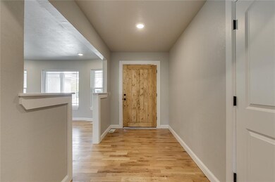 2348 NW 121st St, Oklahoma City, OK 73120 - photo 3