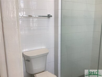 224 E Huntingdon St unit Parlor, Savannah, GA 31401 - photo 6