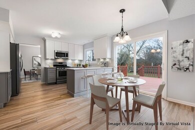 2807 Springdale Cir unit 7, Naperville, IL 60564 - photo 7