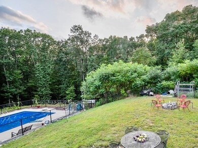 470 Marshall Rd, Fitchburg, MA 01420 - photo 5