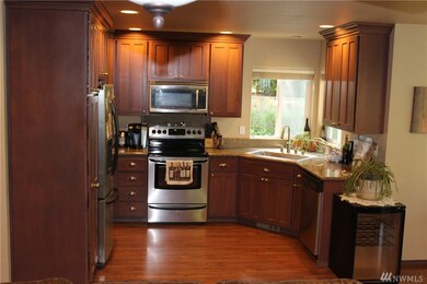 22306 Blue Lake Ct SE, Yelm, WA 98597 - photo 5