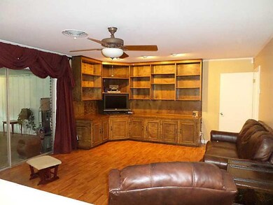 Den/Family/Great Room.