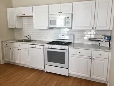 107 Chestnut St unit 2, Waltham, MA 02453 - photo 7