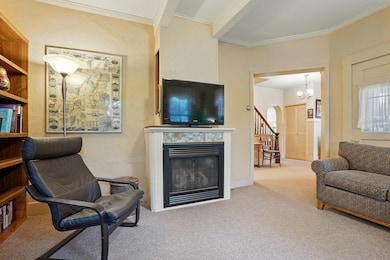 1221 mulberry ave-004