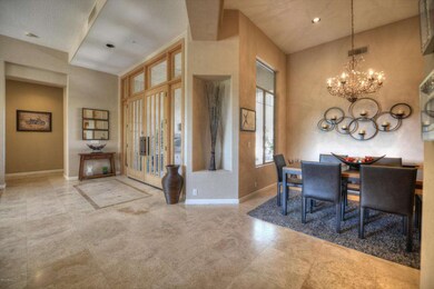 Travertine Floors w/Decorative Inlay