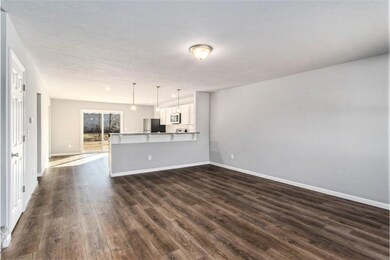 RVW004-i1830-Great Room3