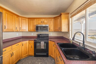 11080 N Cullimore Ln, Tremonton, UT 84337 - photo 6