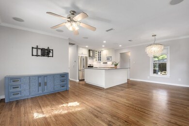 5800 Chesterfield Ave, Austin, TX 78752 - photo 4