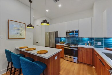 6618 Goldspier St, Houston, TX 77091 - photo 4