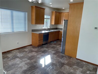 10406 13th Ave W, Everett, WA 98204 - photo 5