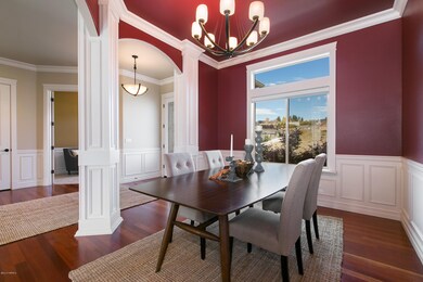 4 Formal Dining Room