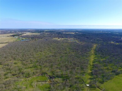 555 SW County Road 0005, Corsicana, TX 75110 - photo 2