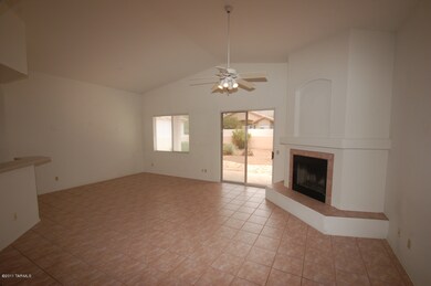 382 E Desert Golf Place, Tucson, AZ 85737 - photo 4