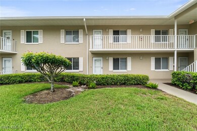 4572 Andover Way unit 105, Naples, FL 34112 - photo 3