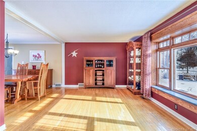 62 Blue Ridge Dr, Somers, CT 06071 - photo 2