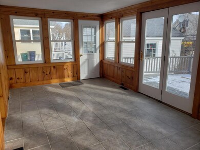 sunroom left view