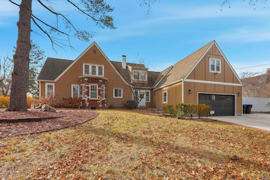 1303 SW Pembroke Ln, Topeka, KS 66604 - photo 2