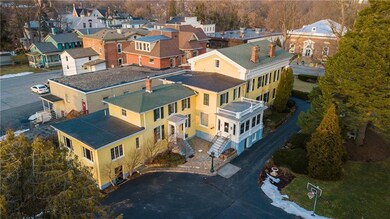 Nice aerial!  Gives you birds eye view of the gran