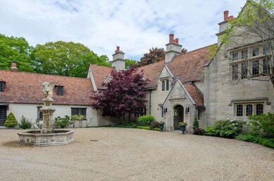 Entry Courtyard