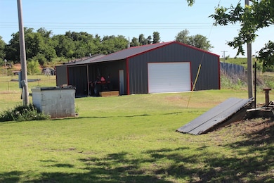 4004 County Street 2800, Rush Springs, OK 73082 - photo 2