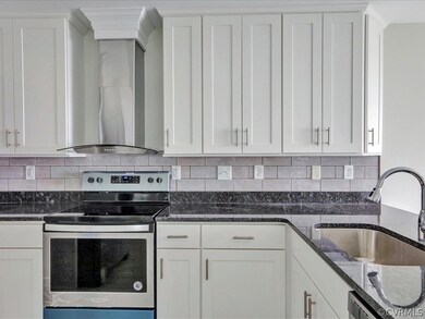 Kitchen features 42