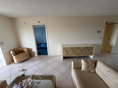 Lucerne Pointe unit 5010, Lake Worth, FL 33467 - photo 6
