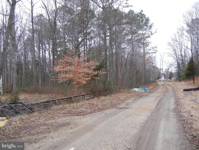 0 Pinewood Ln unit 1000025877, Colonial Beach, VA 22443 - photo 6