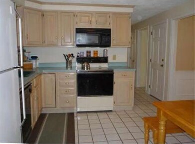 448 Boxford St, North Andover, MA 01845 - photo 3