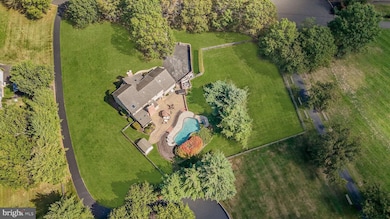 1101 Deerfield Ln, Doylestown, PA 18901 - photo 2