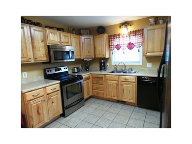 UPDATED KITCHENDINING COMBO