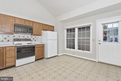 105 Charleston Ln, Frederick, MD 21702 - photo 7