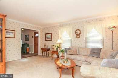634 Tanglewood Dr, Sykesville, MD 21784 - photo 3