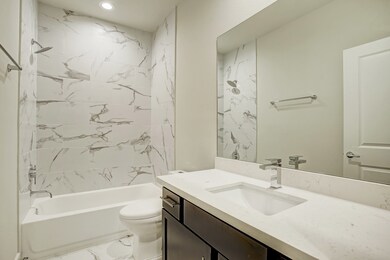 112 Knights Bridge Park Ln, Houston, TX 77018 - photo 7