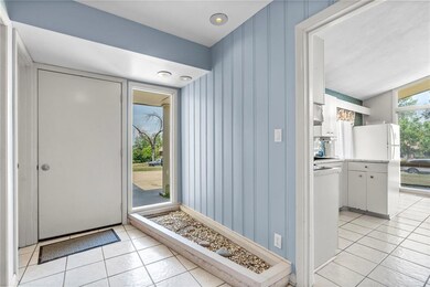 3835 Indiandale Cir SE, Cedar Rapids, IA 52403 - photo 3