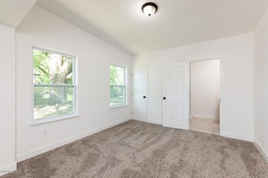 2808 Parr Ct W, Jacksonville, FL 32216 - photo 5