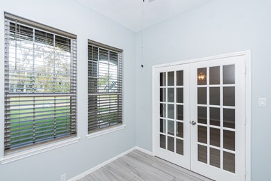 2040 Twin Lakes Blvd, West Columbia, TX 77486 - photo 7