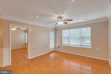 12471 Hayes Ct unit 103, Fairfax, VA 22033 - photo 4
