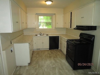eat in kitchen