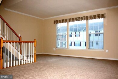 13185 Dashco Way, Herndon, VA 20171 - photo 3