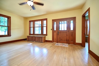 1252 W Broadway St, Winona, MN 55987 - photo 4