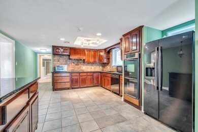 2835 A P Tureaud Ave, New Orleans, LA 70119 - photo 7