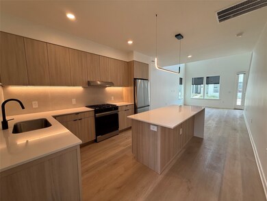 1941 Sawdust Rd unit 116, Spring, TX 77380 - photo 5